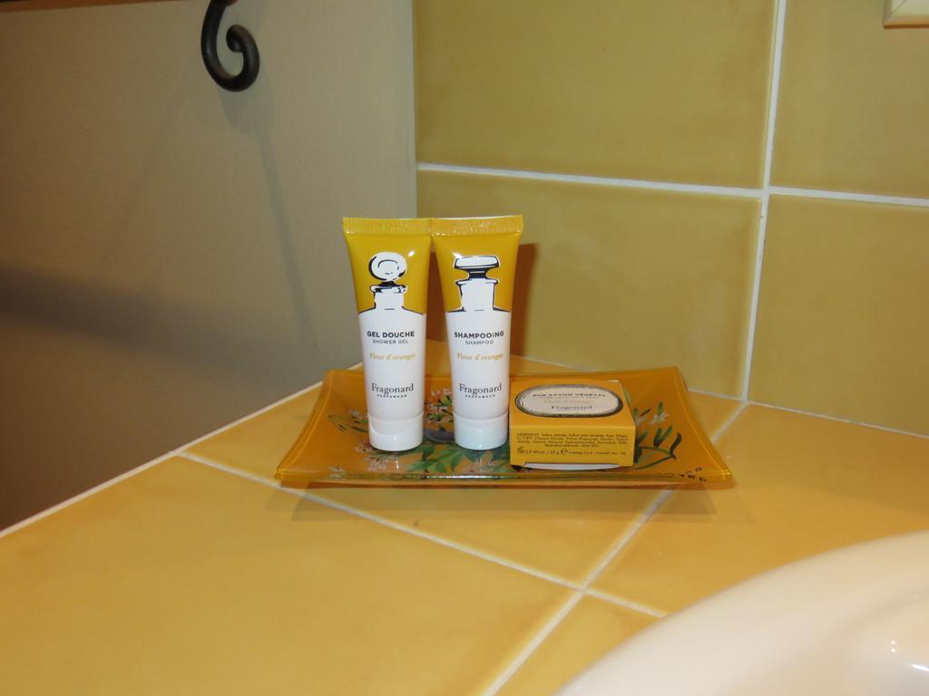 グラース Le Clos Des Canebiers Bed & Breakfast 部屋 写真