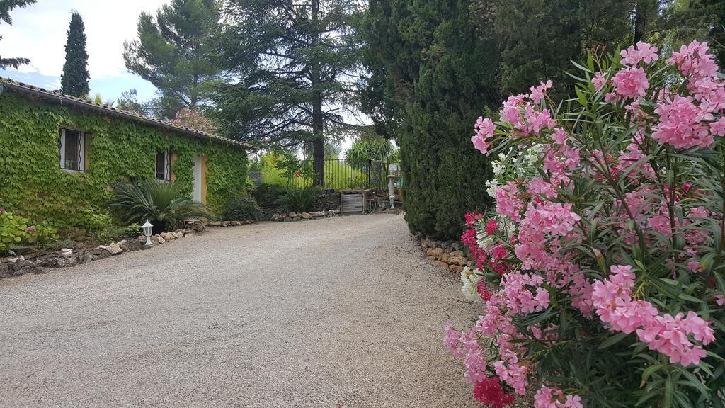 グラース Le Clos Des Canebiers Bed & Breakfast エクステリア 写真