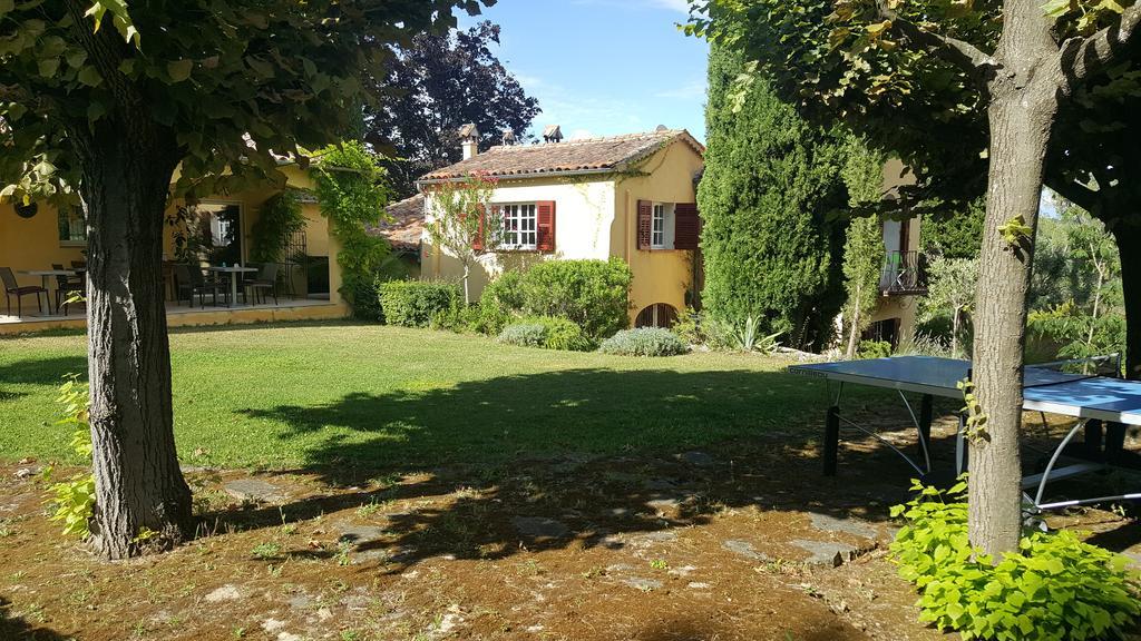 グラース Le Clos Des Canebiers Bed & Breakfast エクステリア 写真